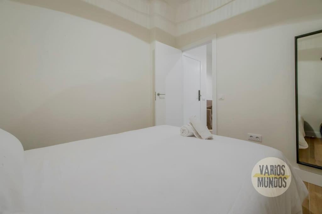 Cool Y Centrico Apt 6Px En Plena Plaza Del Carmen E2 Madri Exterior foto